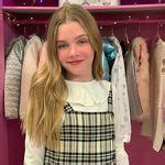 @pietraquintela Instagram profile with posts and stories .